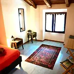 Cozy Rooms